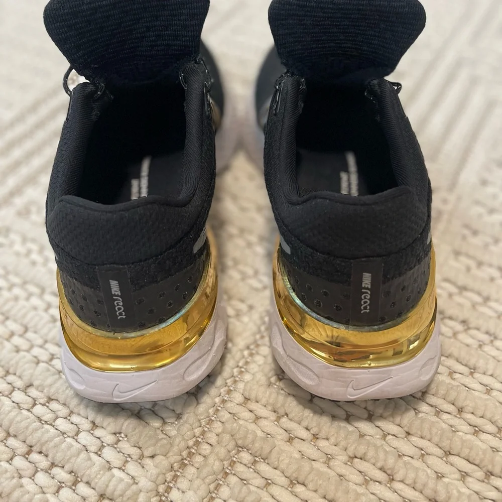 Nike React Infinity Flyknit Running Gym Shoes - Size 9 - Picture 3 of 7